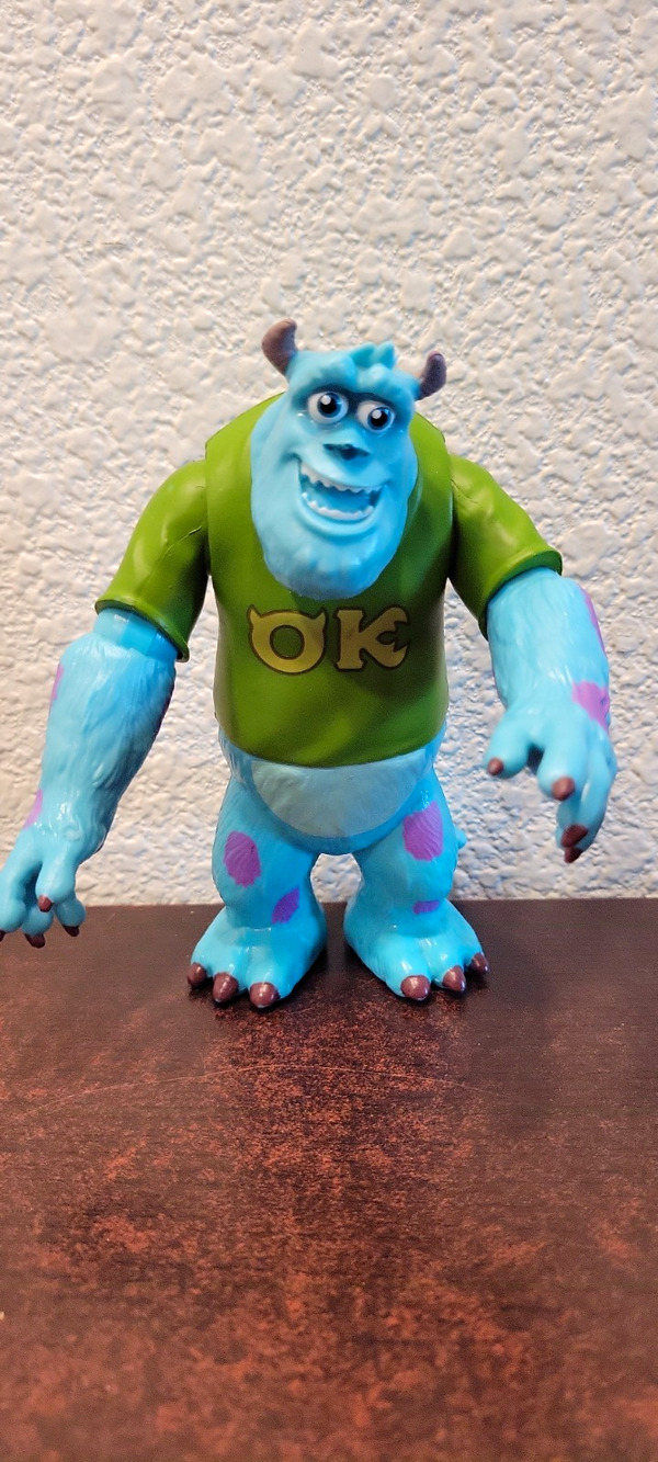 Disney/Pixar Monsters, Inc. Sulley Figurine w/ OK University Shirt,